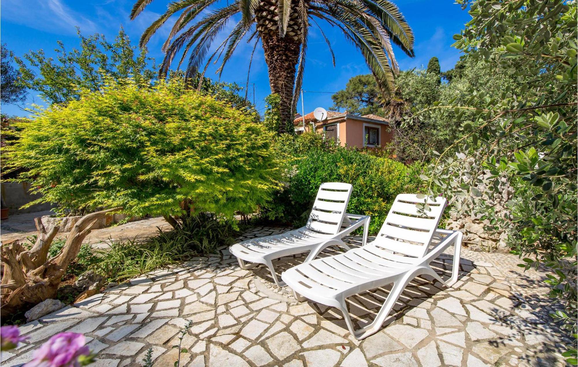 Awesome Home In Veli Lošinj Extérieur photo